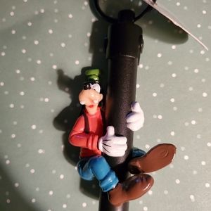 NWT GOOFY  Flashlight Keychain